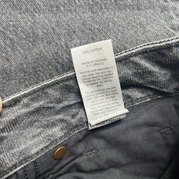 PacSun Mom Jeans Size 25 - Picture 6 of 11